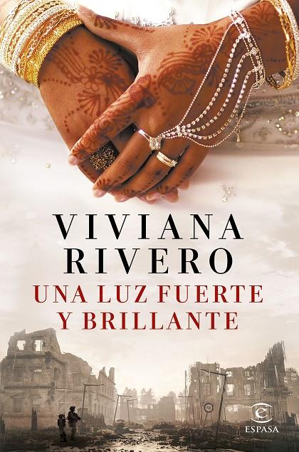 UNA LUZ FUERTE Y BRILLANTE | 9788467065824 | RIVERO, VIVIANA