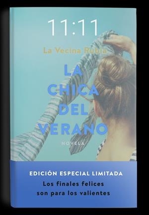 LA CHICA DEL VERANO. EDICIÓN ESPECIAL EN TAPA DURA | 9788448040932 | LA VECINA RUBIA